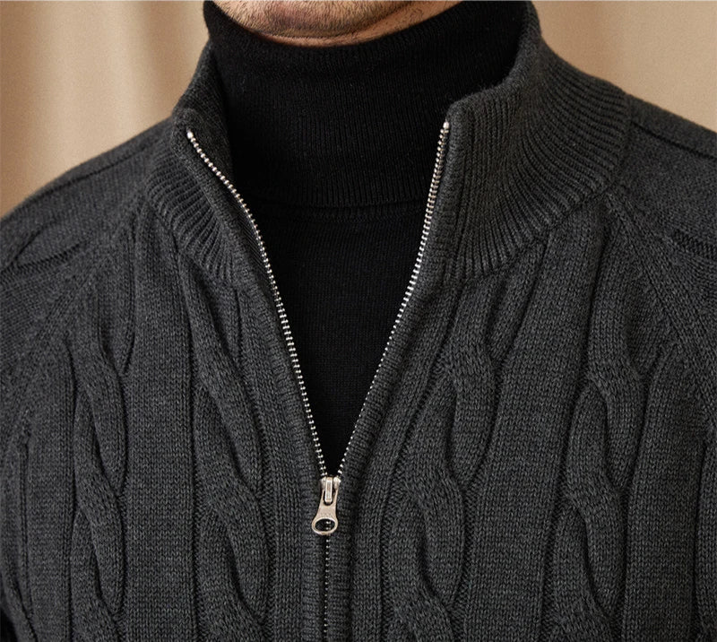 POSTINO ZIP SWEATER