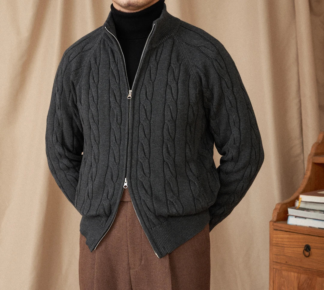 POSTINO ZIP SWEATER